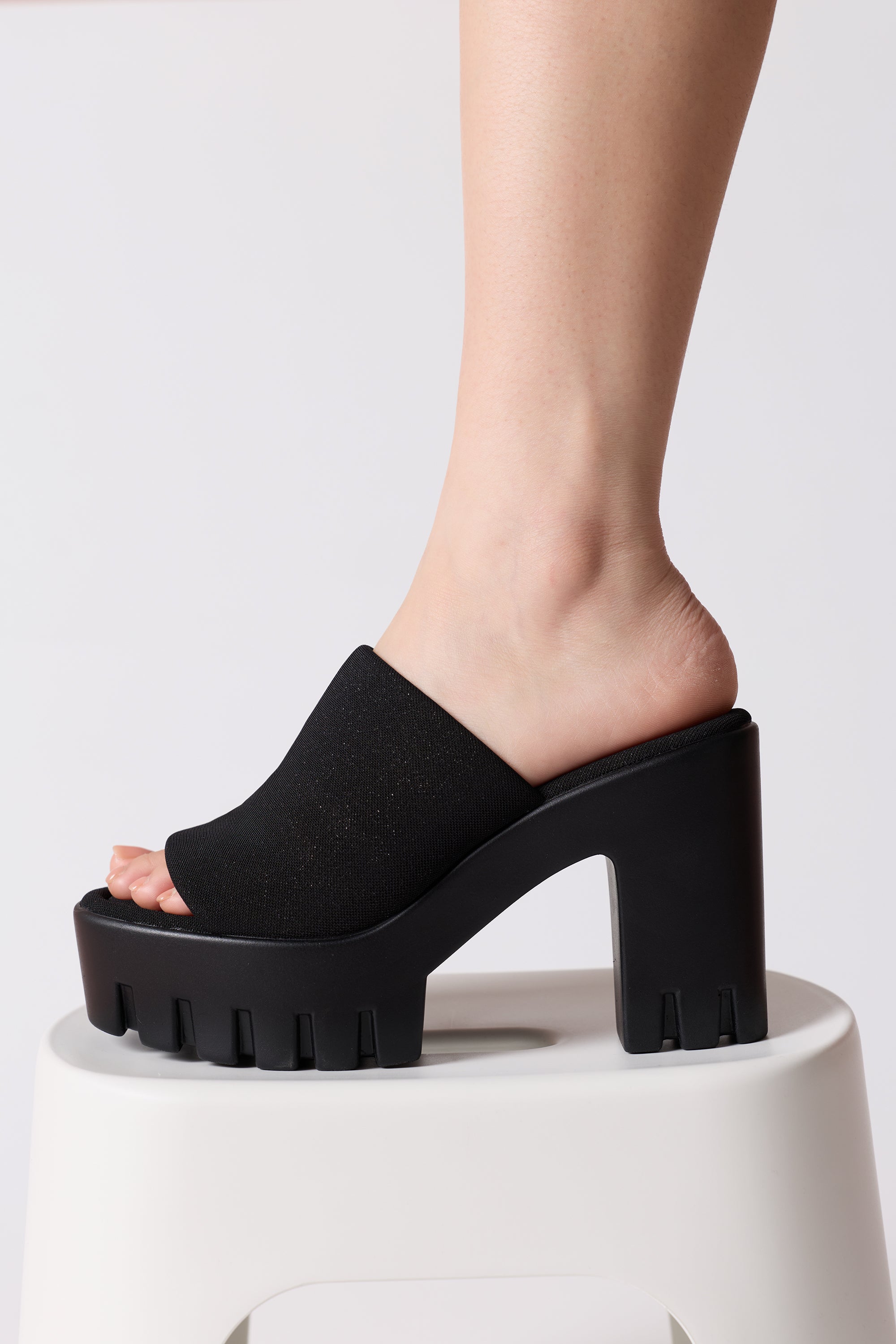 Echoya Women's Chunky Platform Sandals Block Heel - Slip On Elastic Band Shoes- Black
