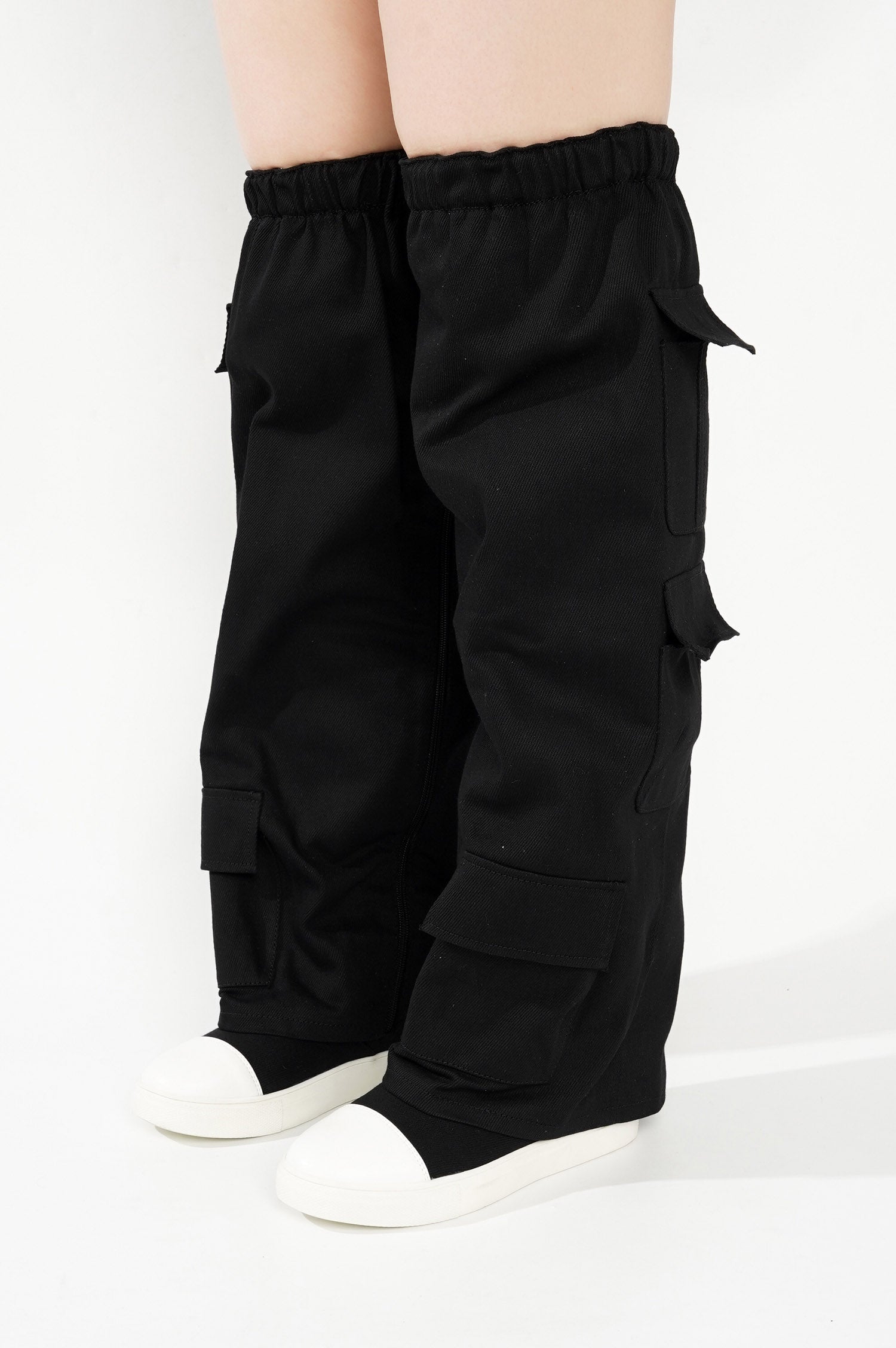 ASHLEIGH - BLACK - Cape Robbin