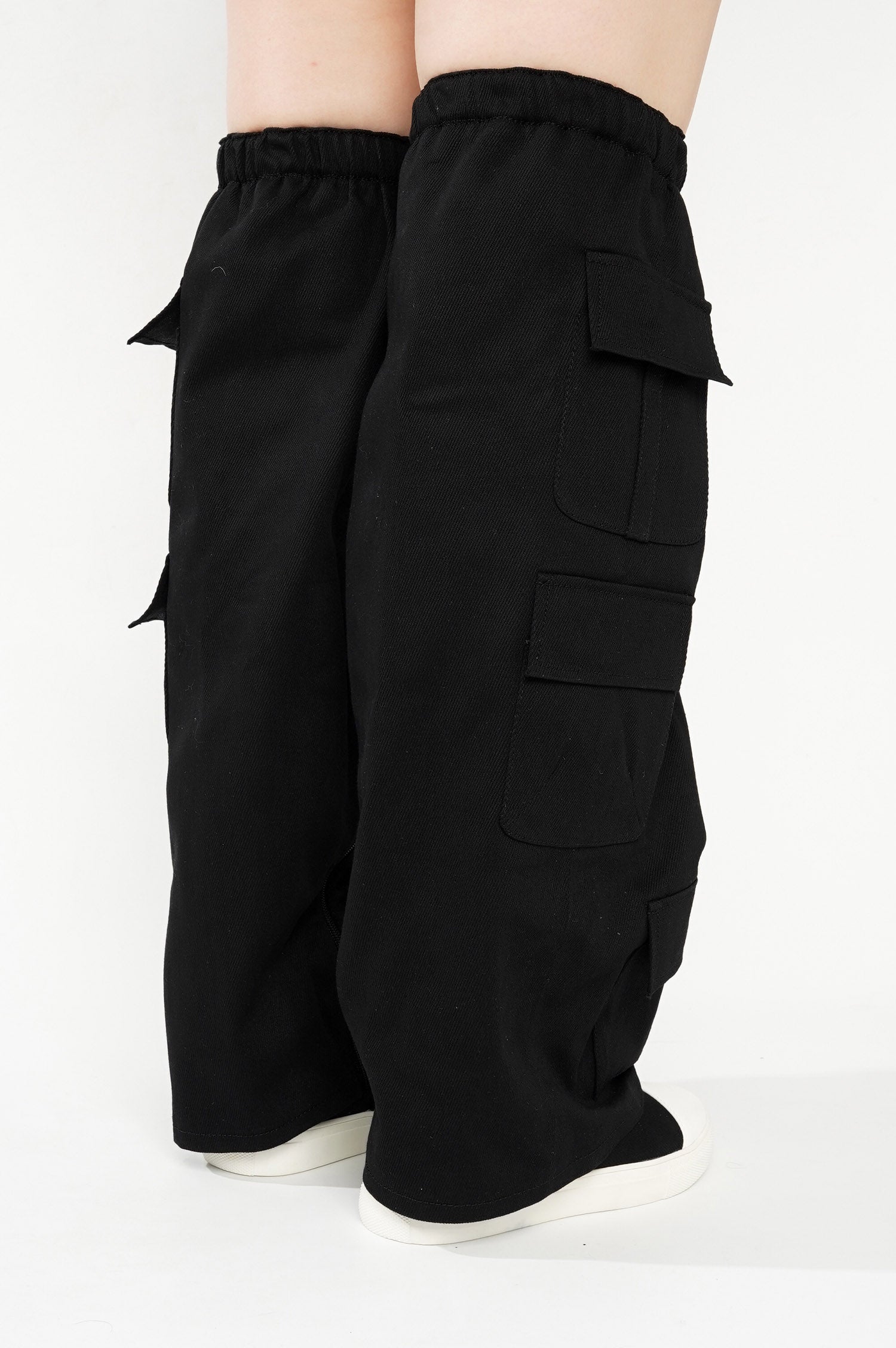 ASHLEIGH - BLACK - Cape Robbin