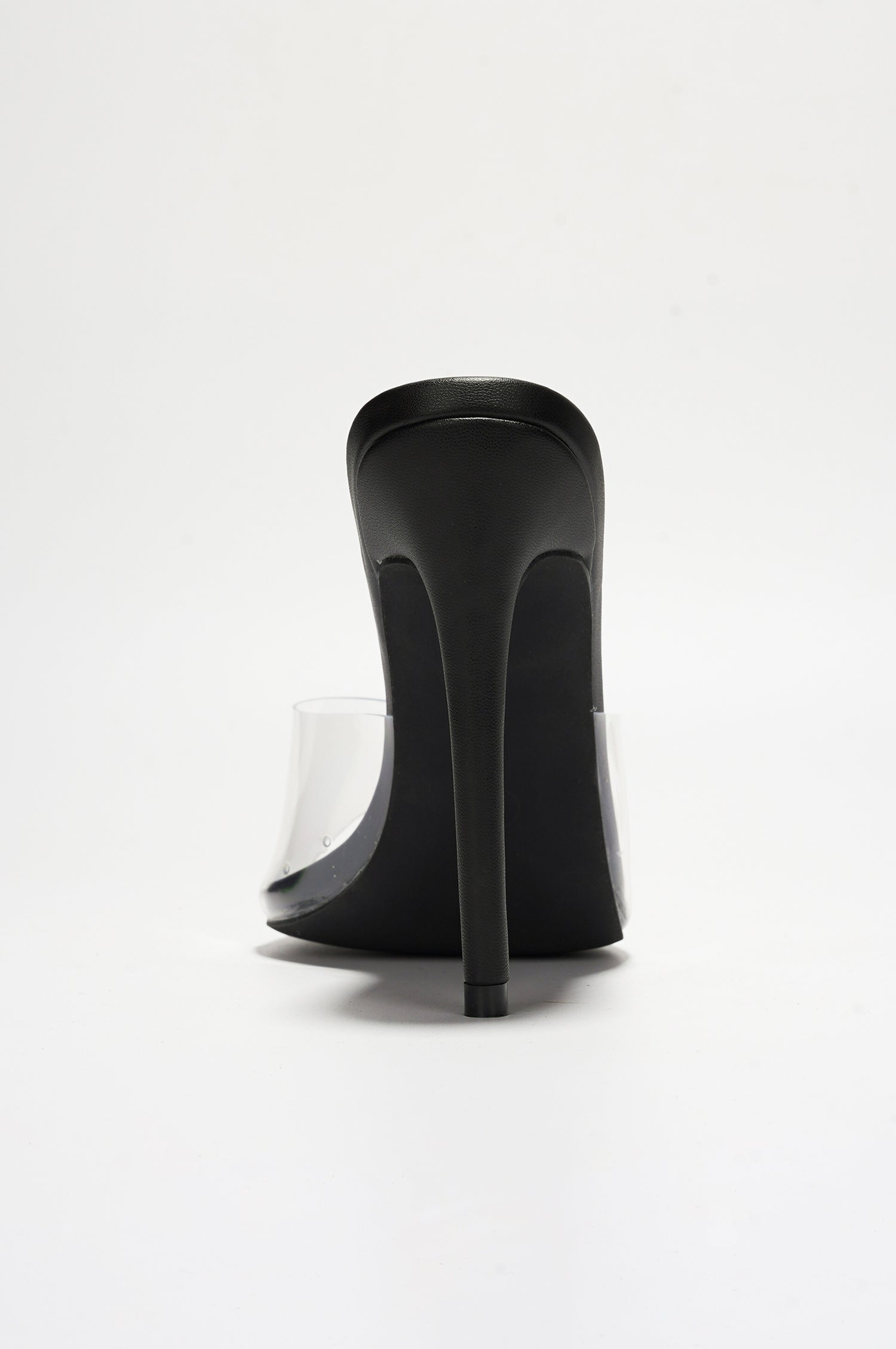 BERRY - BLACK - Cape Robbin