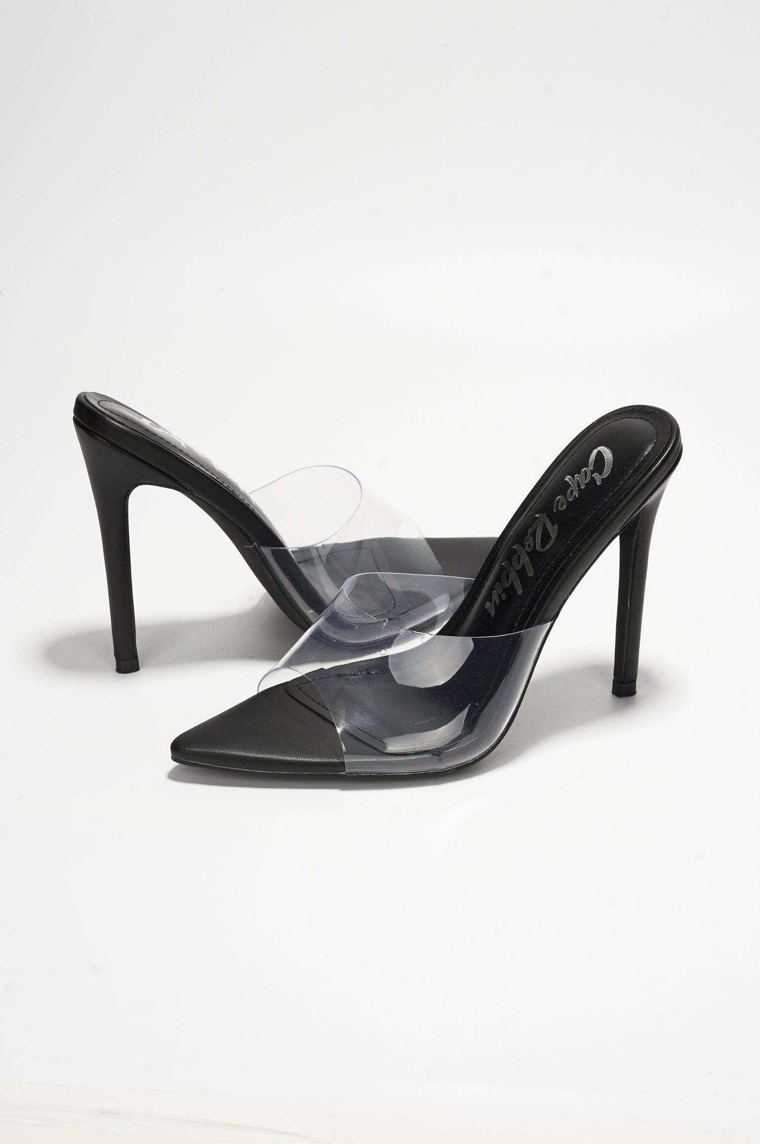 BERRY - BLACK - Cape Robbin