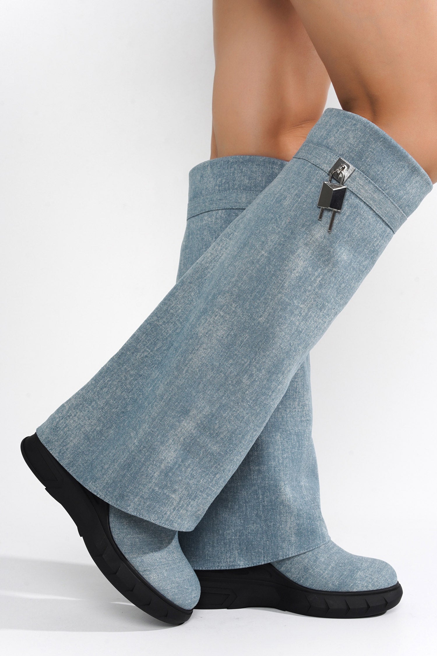 DARIN - DENIM - Cape Robbin