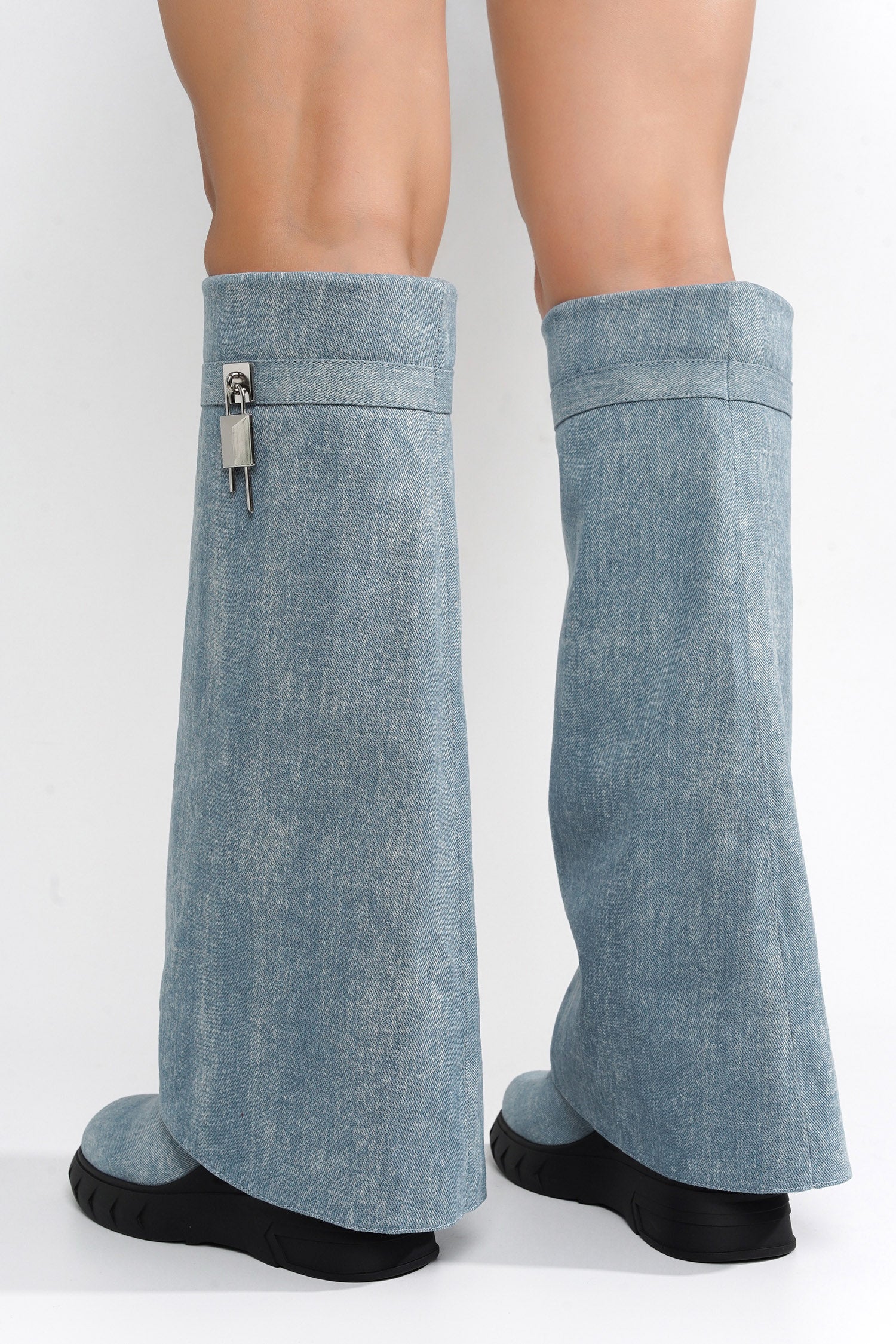 DARIN - DENIM - Cape Robbin