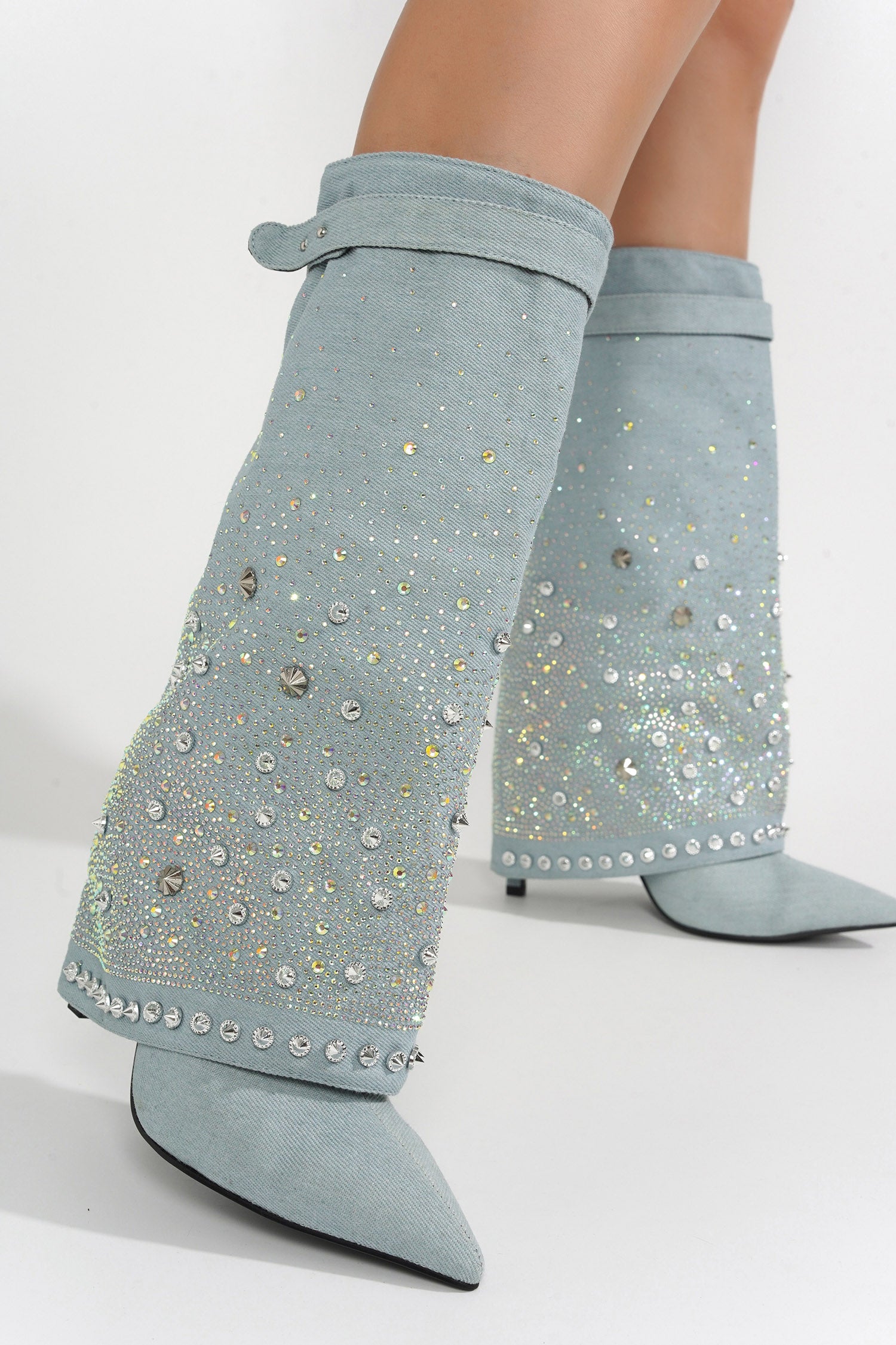 GUMAN - SILVER - Cape Robbin