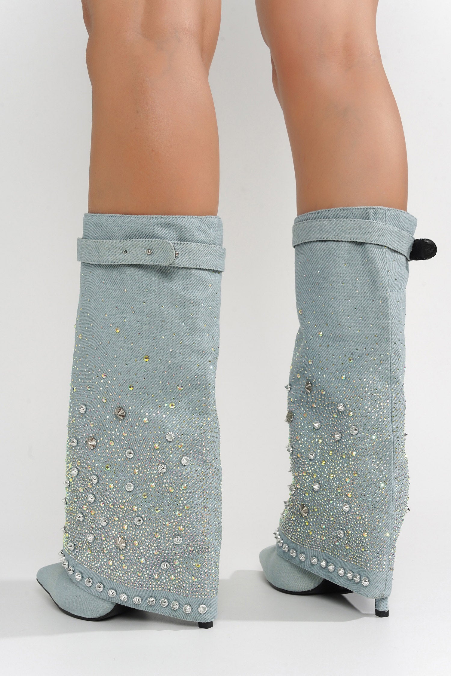 GUMAN - SILVER - Cape Robbin