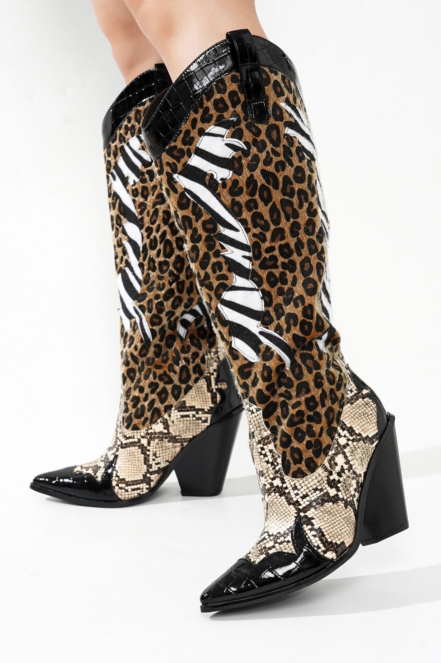 KARINE - BLACK - Cape Robbin