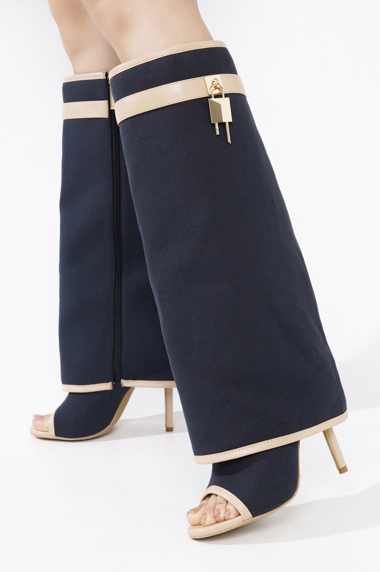 KATRINKA - NAVY - Cape Robbin