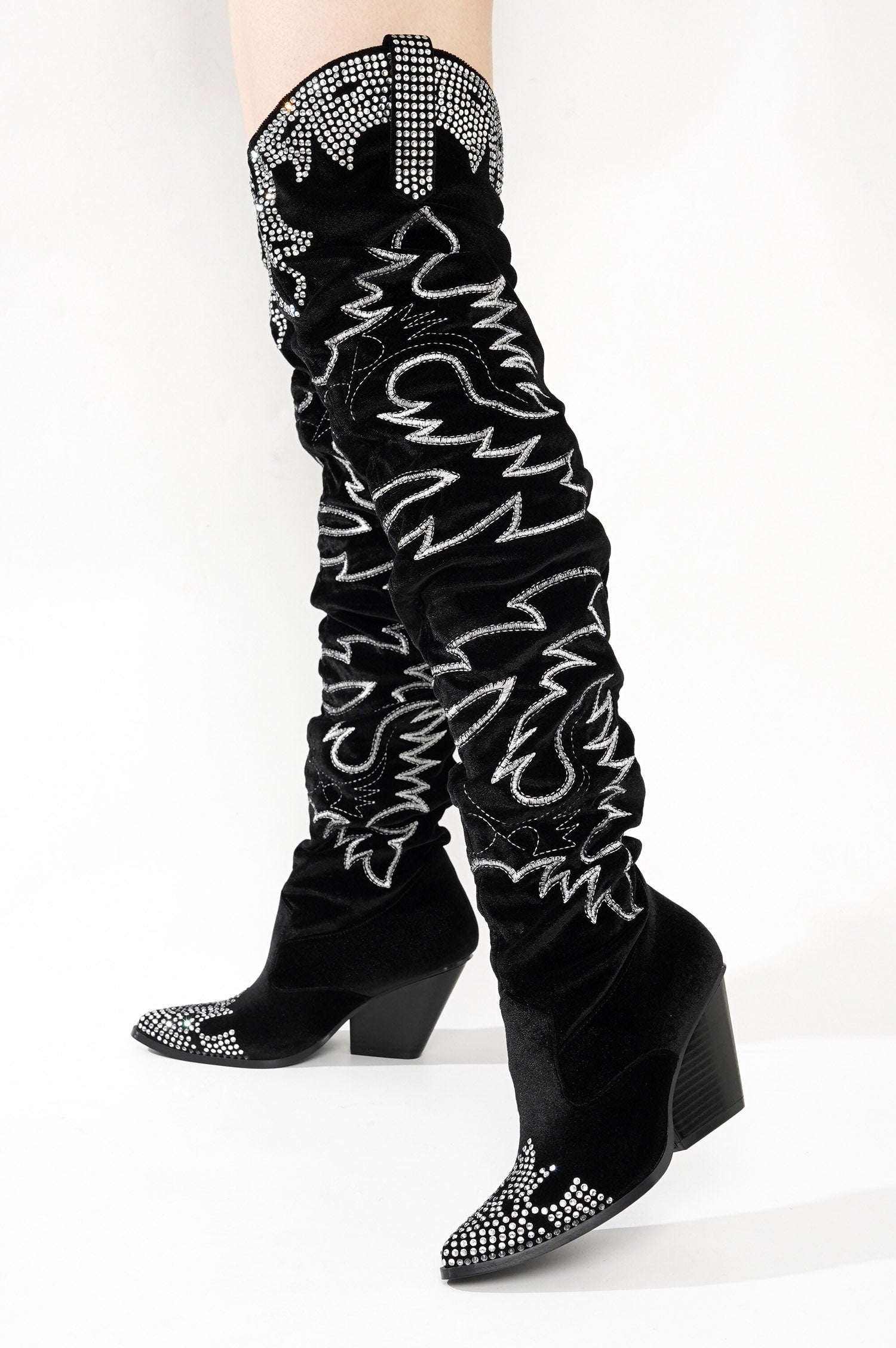 LISH - BLACK - Cape Robbin