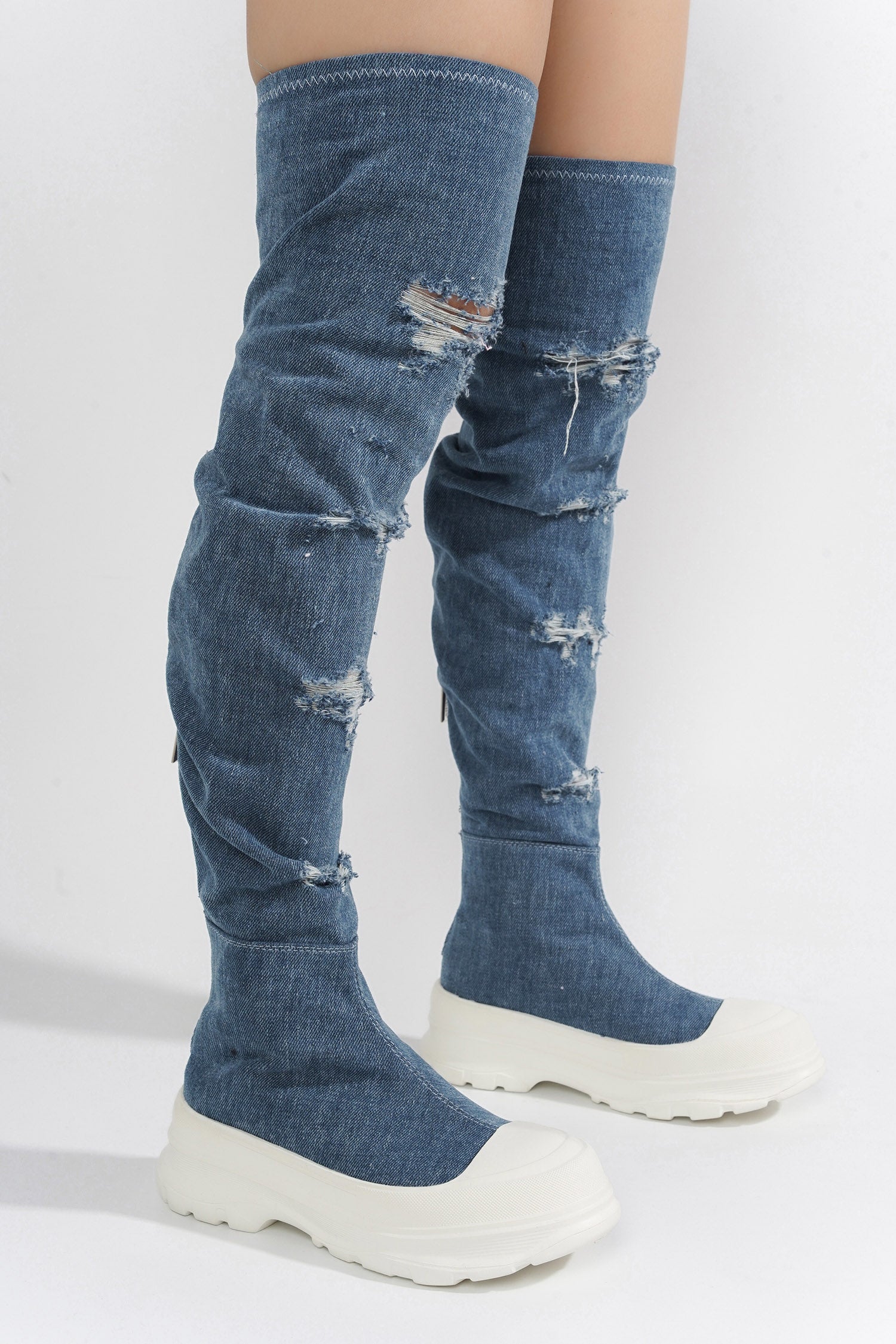 Looks Chunky Sole Thigh High Denim Sneakers - Denim