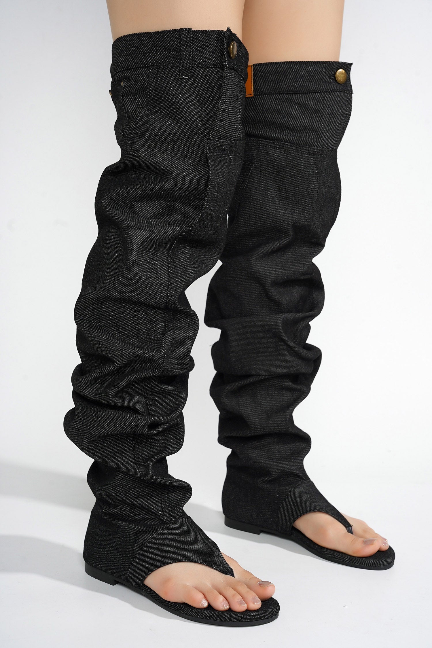 MALYNDA - BLACK - Cape Robbin