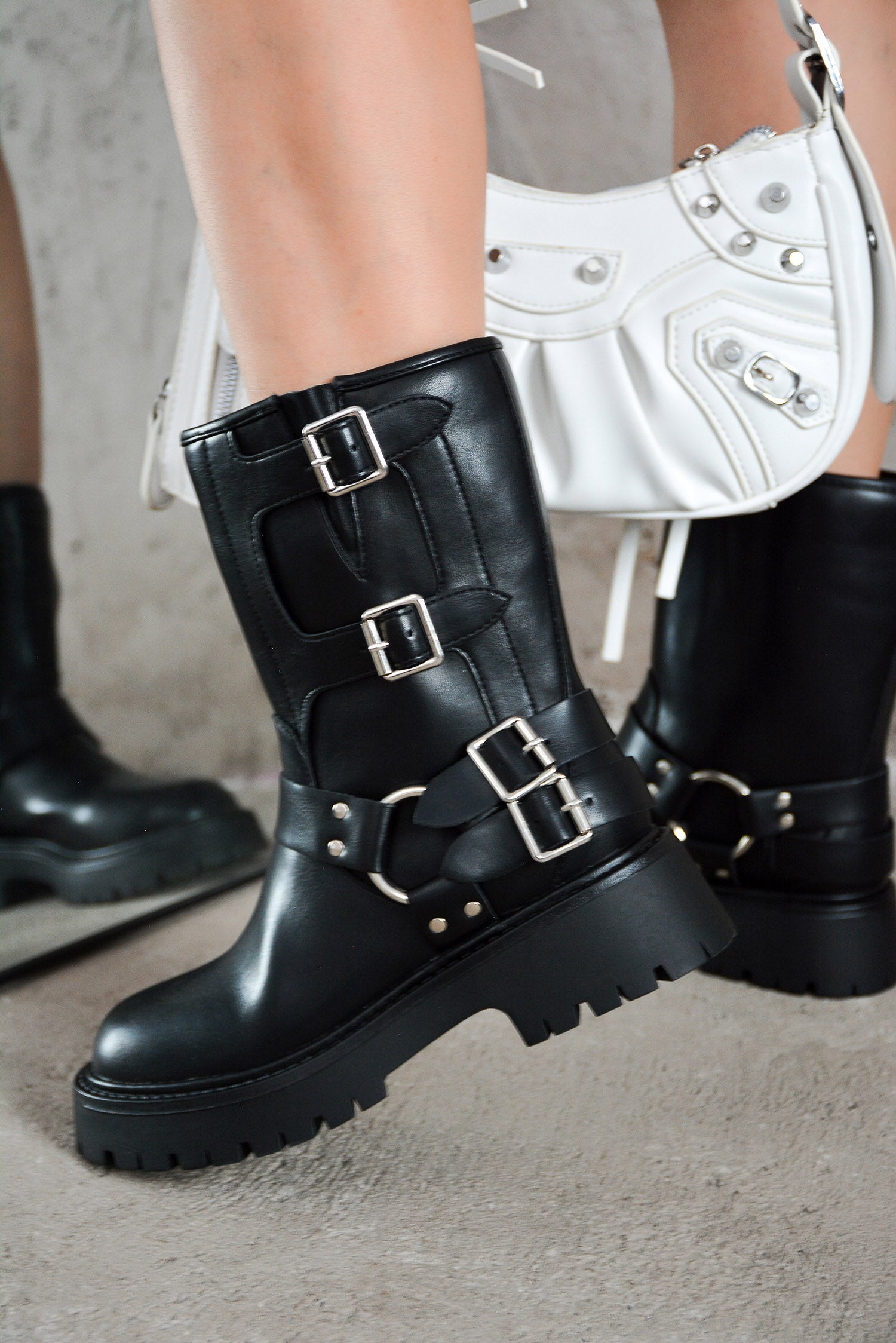 CORDOVA - BLACK - Cape Robbin