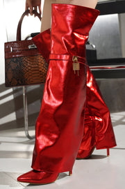 DOLLIE - RED - Cape Robbin