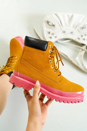 GRETNA - PINK - Cape Robbin