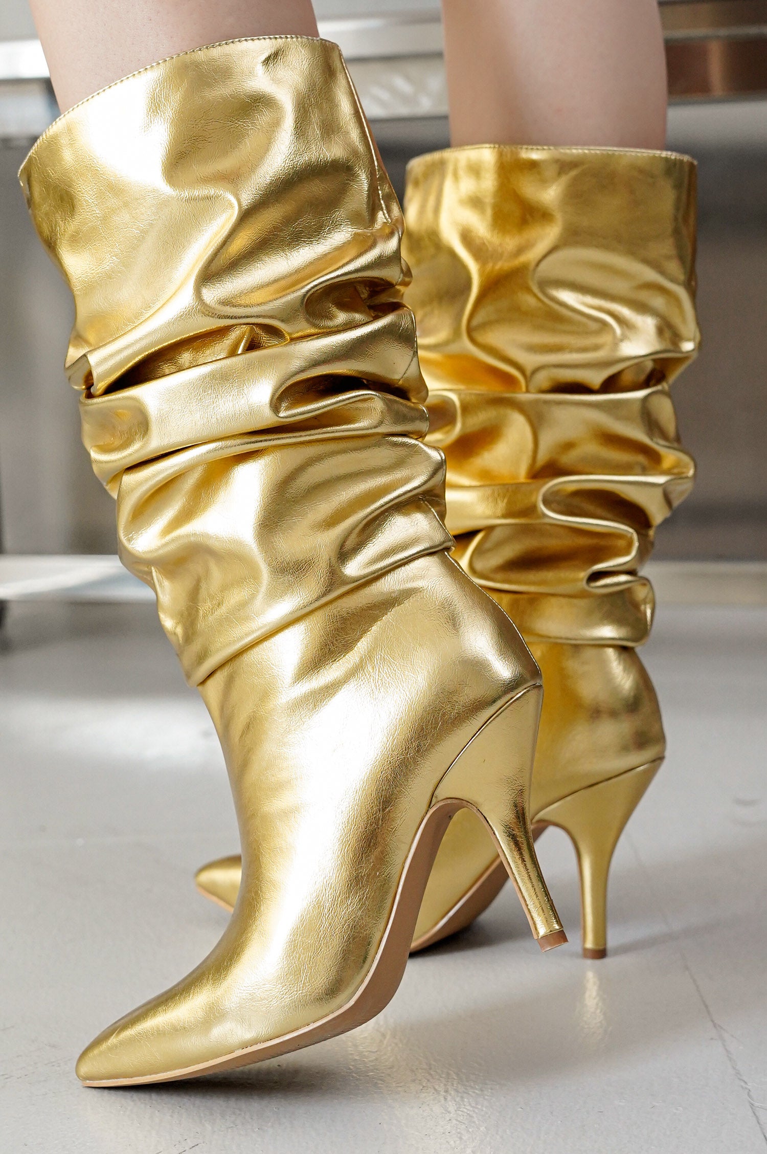 KHAITE - GOLD - Cape Robbin