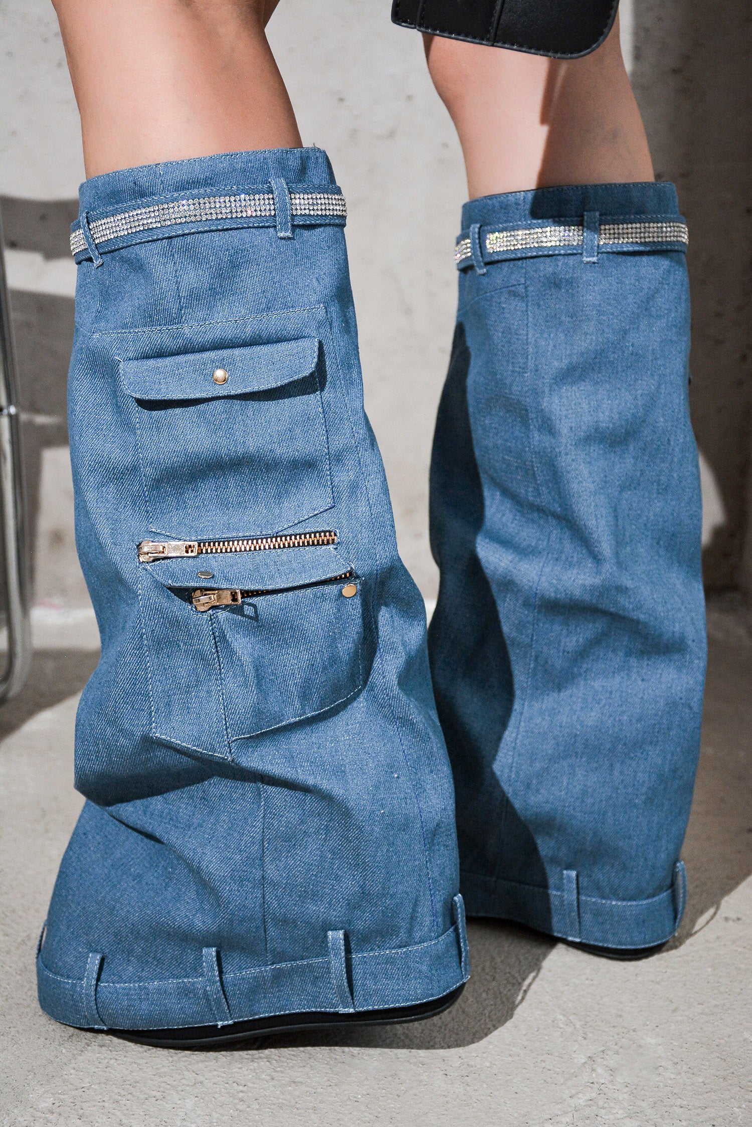 PUEBLO - DENIM - Cape Robbin