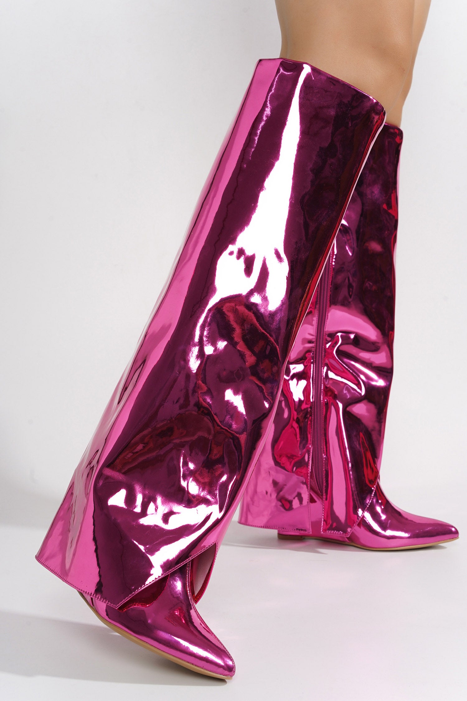 Resara Pointy Toe Metallic Knee-High Boots - Pink
