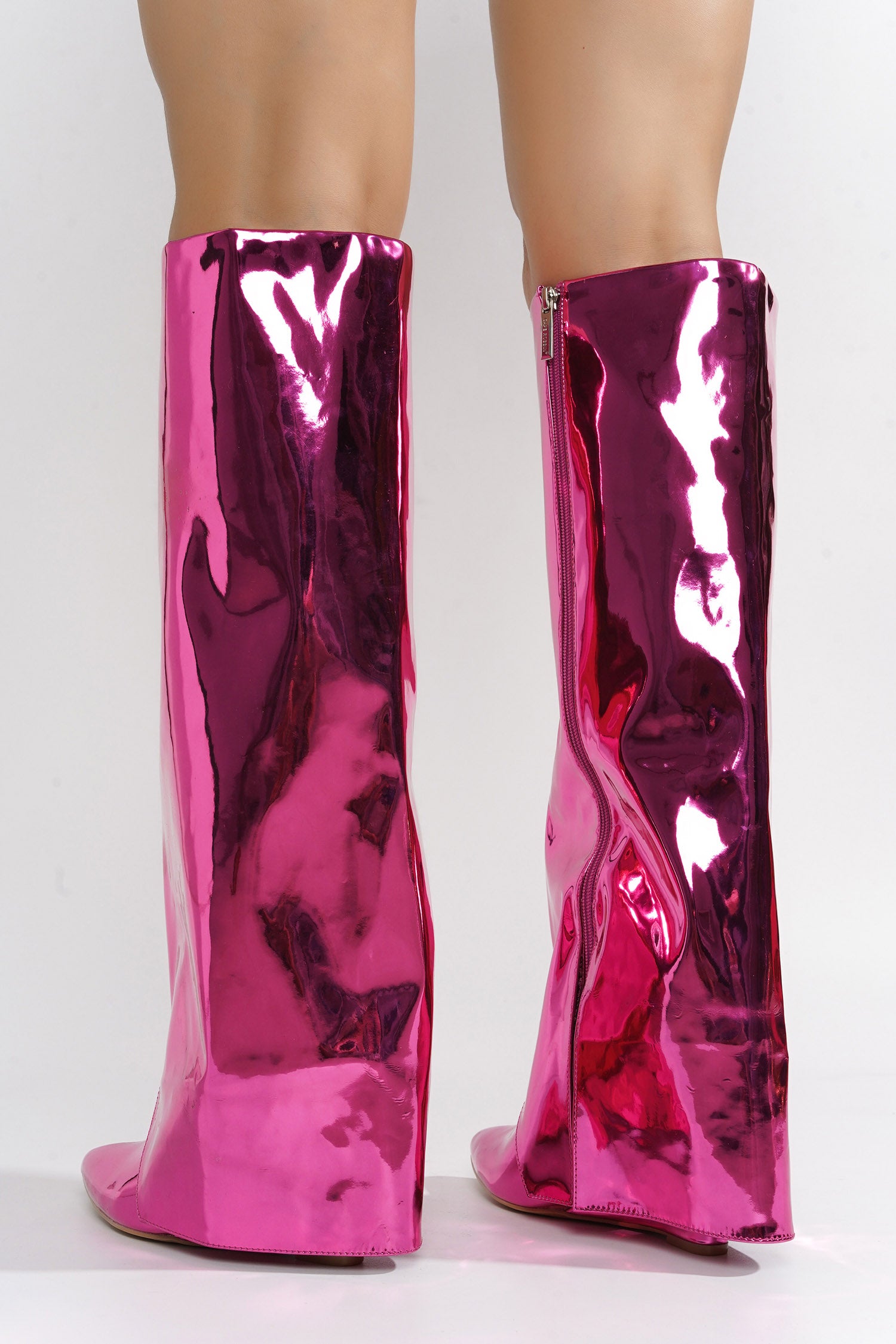 Resara Pointy Toe Metallic Knee-High Boots - Pink