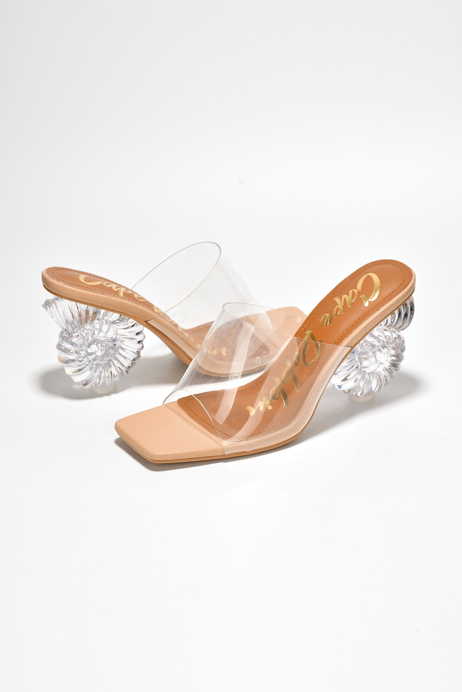 ROBERTAA - NUDE - Cape Robbin