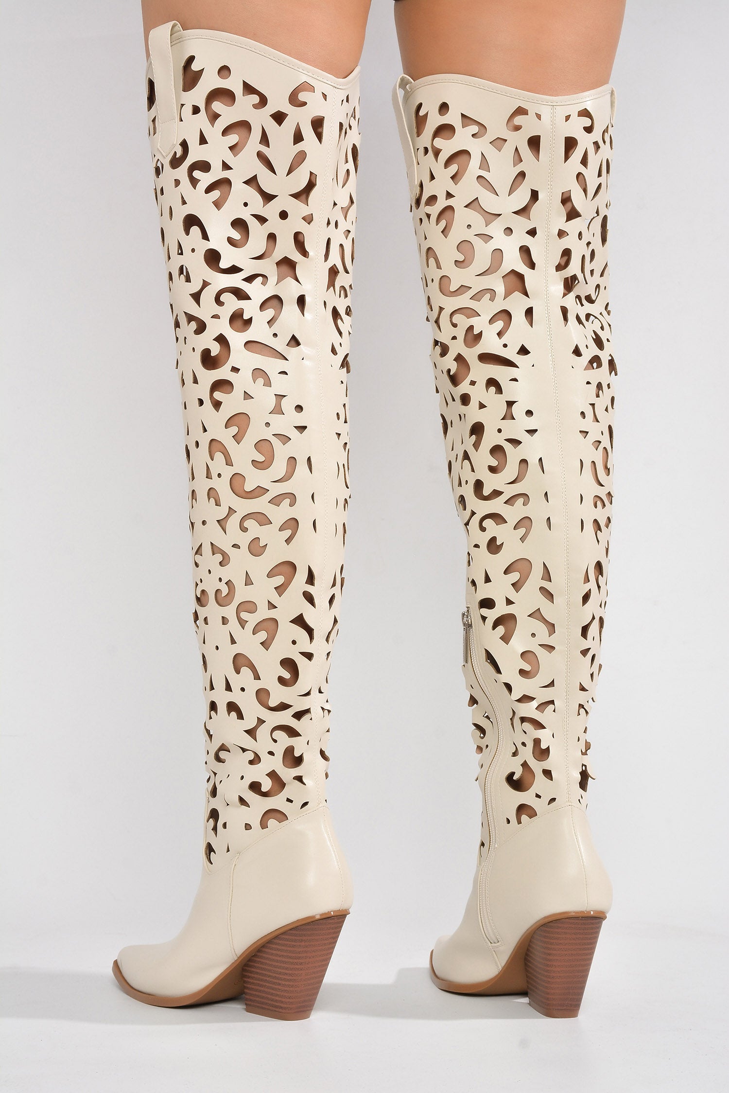 STIVALE - OFF WHITE - Cape Robbin