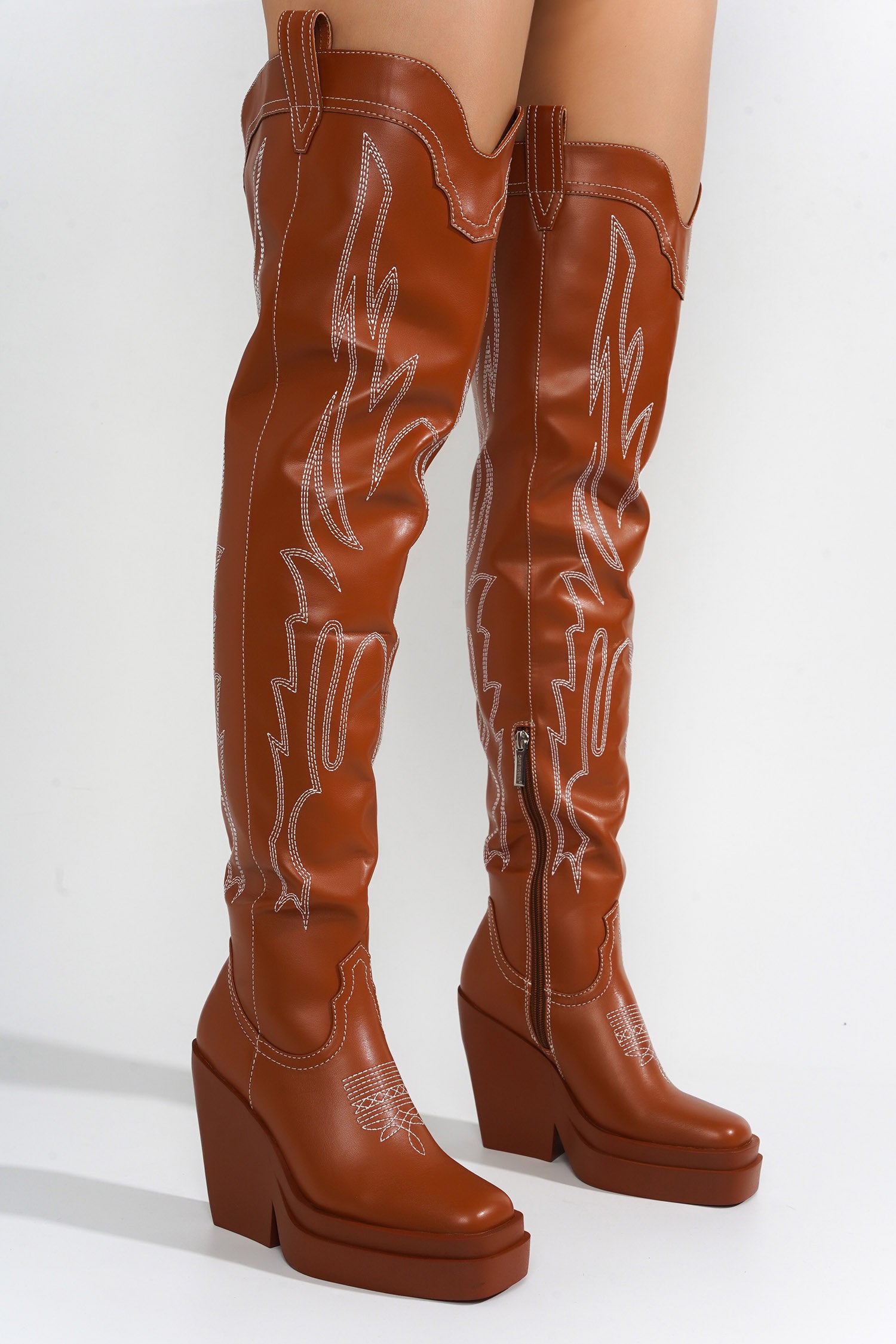 Vientiane Western Platform Knee-High Boot - Tan