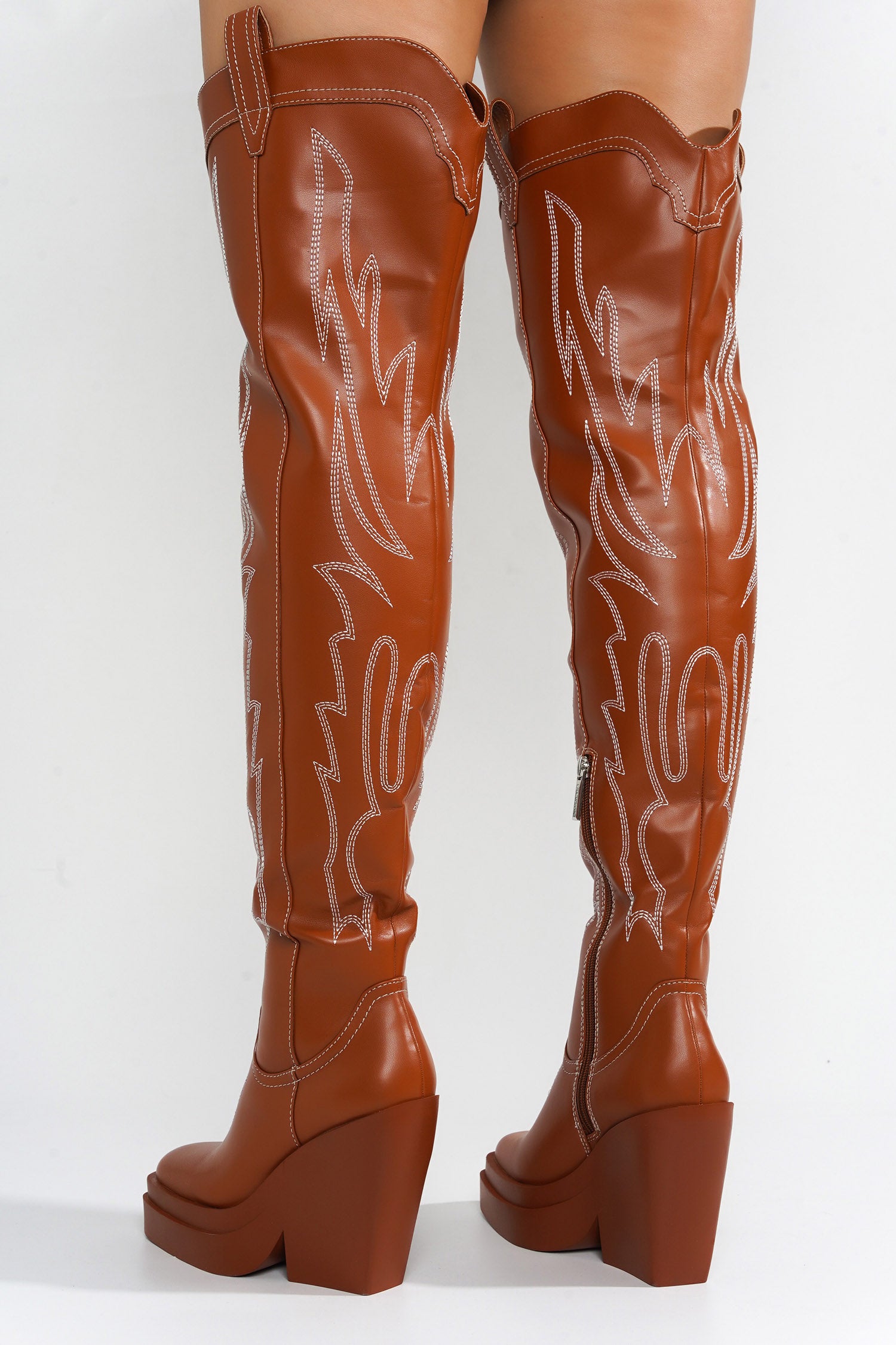 Vientiane Western Platform Knee-High Boot - Tan
