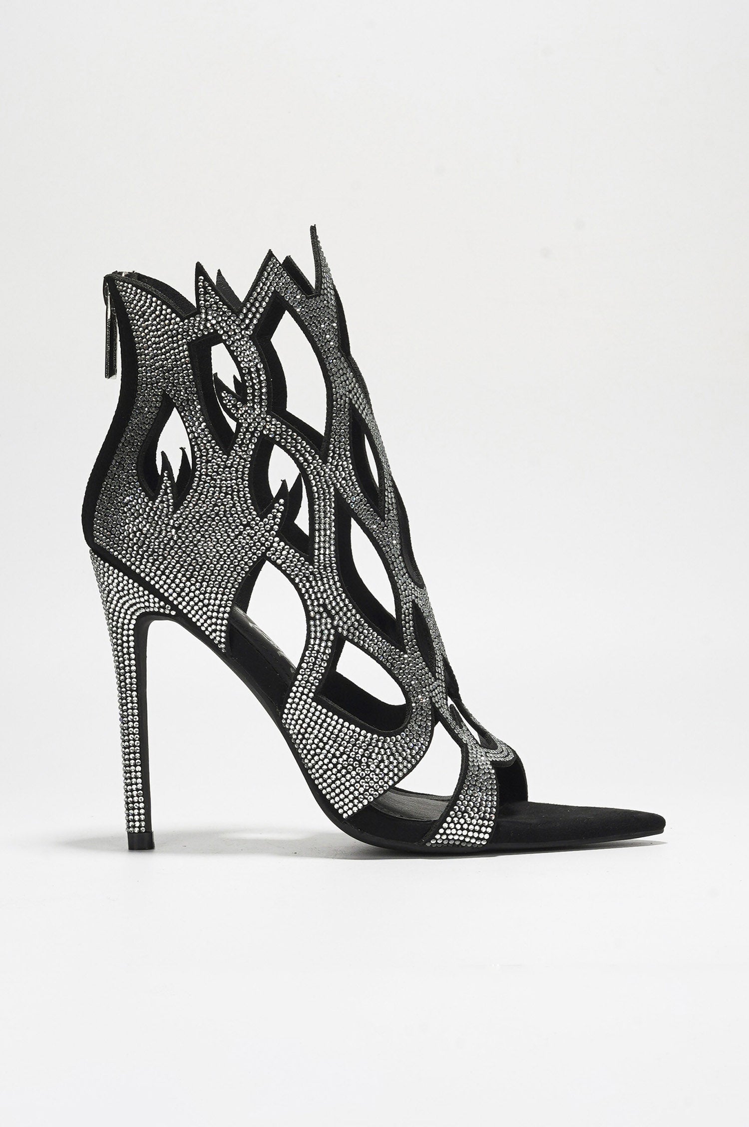 VITORIA - BLACK - Cape Robbin