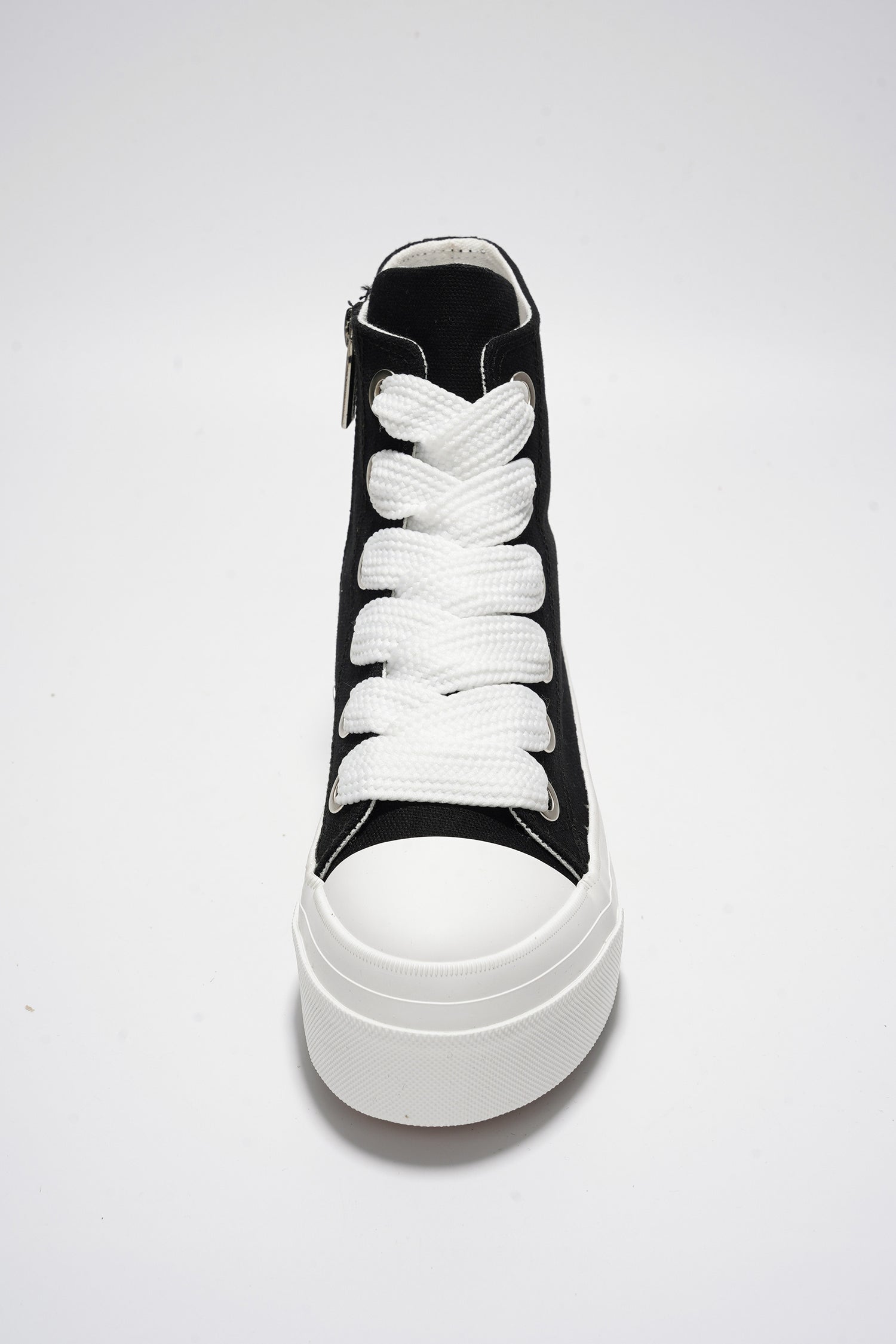 ZITELLA - BLACK - Cape Robbin