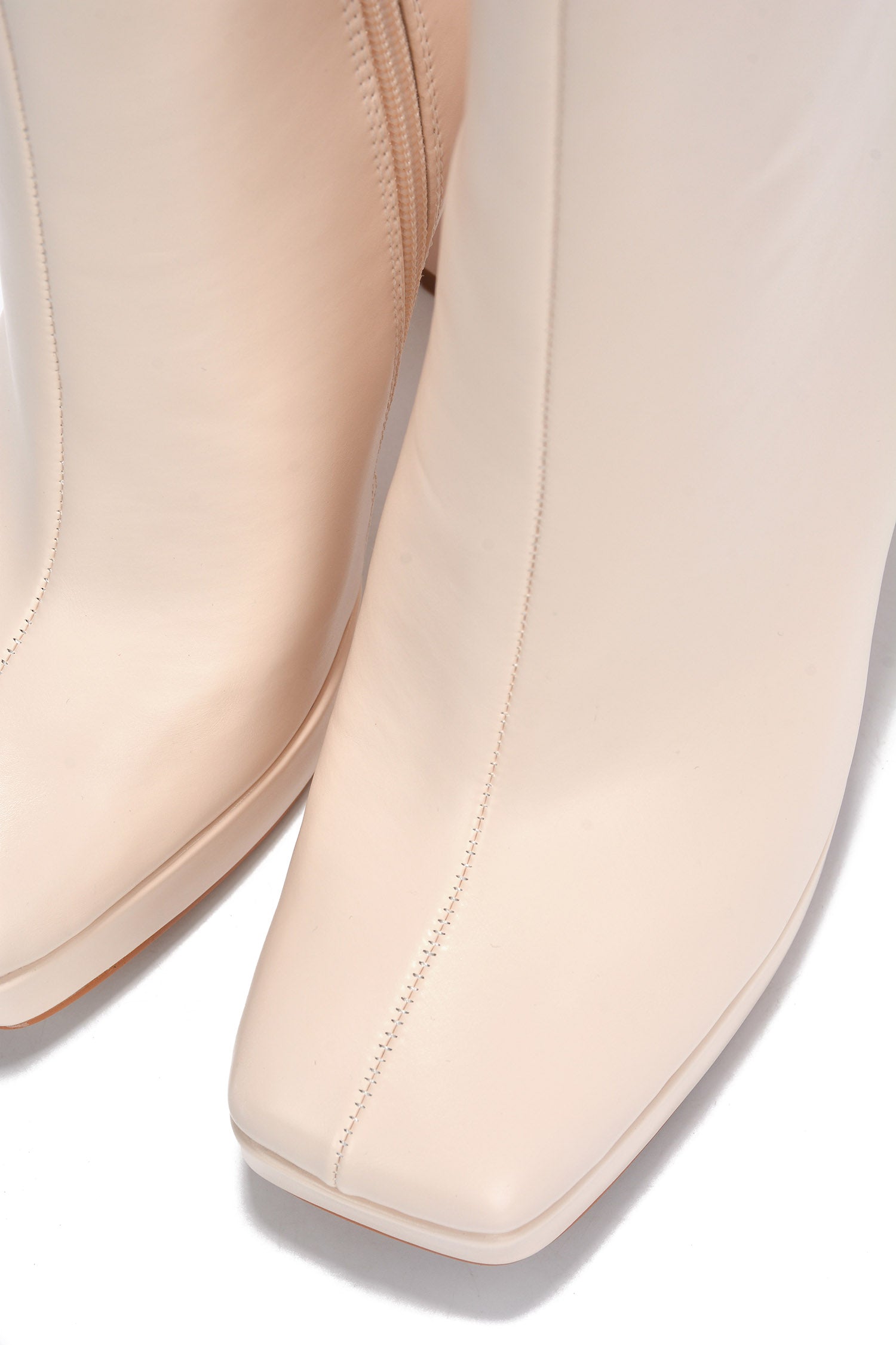 Cape Robbin - TRUDY - IVORY - BOOTIES